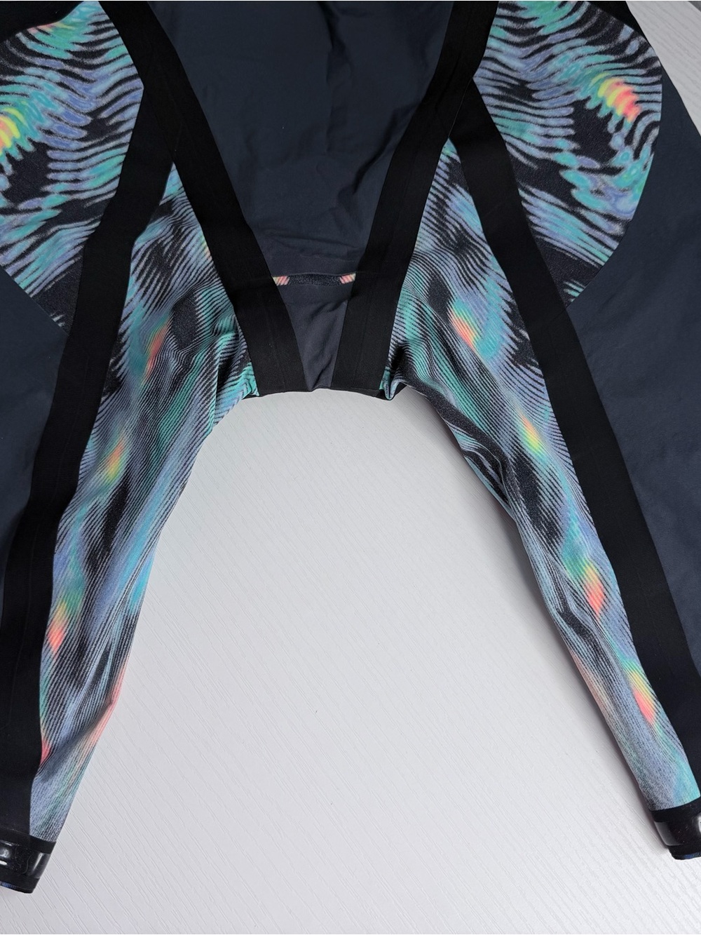 TYR Size 26 Woman’s Venzo Open Back Genesis New with tags Techsuit - Picture 7 of 16